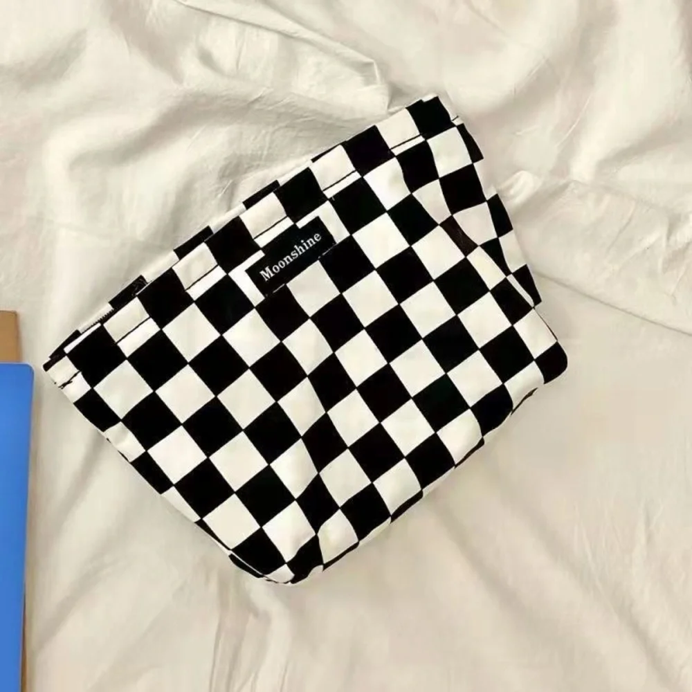 Black White Plaid Makeup Capacity Cosmetics Storage Portable Toiletry Bag goth